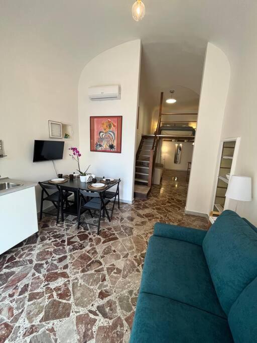 Casa Vacanze Piazza San Pietro Bari Exteriör bild